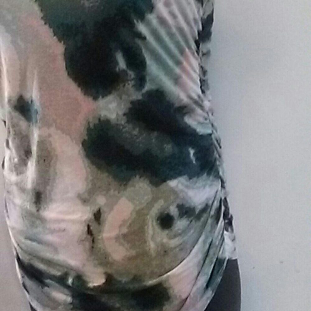 New York & Company Water Color Print Tank Top - Picture 3 of 8